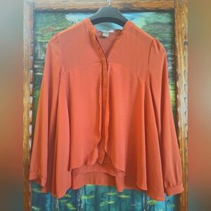 Woman blouse, Long sleeve, profesional style, size small, Excelent condition